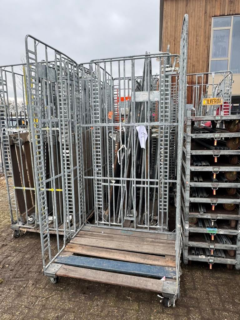 Te koop 19 kooi karren, Doe-het-zelf en Verbouw, Transportwagens, 100 liter of meer, Ophalen, Zo goed als nieuw, Transportkar