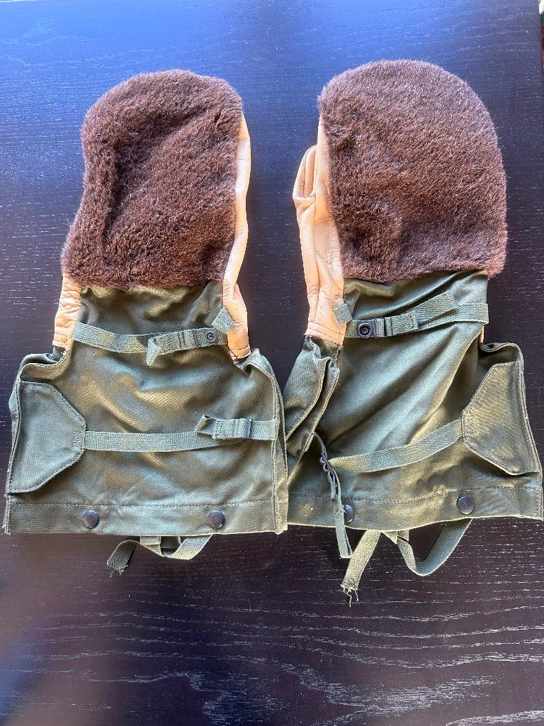 Nieuwe arctische mouffels van het Amerikaanse leger, Verzamelen, Militaria | Algemeen, Ophalen of Verzenden, Landmacht, Amerika