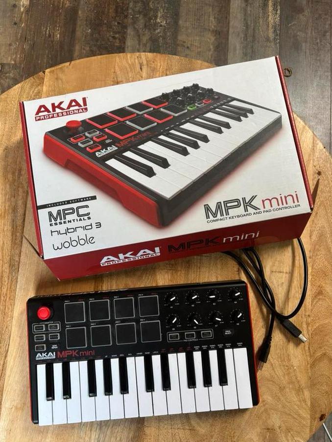 Akai mpk mini keyboard, Ophalen, Zo goed als nieuw