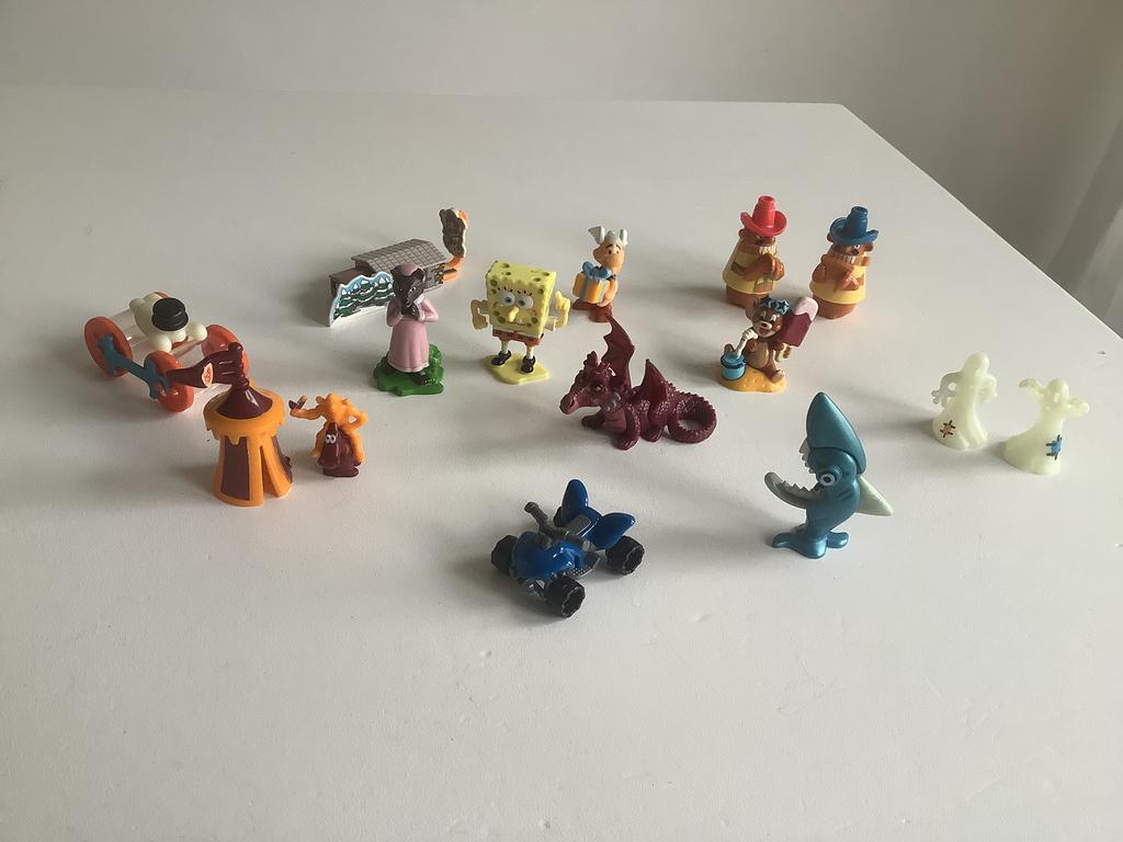 Kindersurprise Ferrero surprise ei figuurtjes (Nieuwstaat), Verzamelen, Poppetjes en Figuurtjes, Zo goed als nieuw, Ophalen of Verzenden