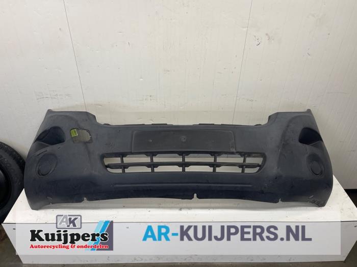 Voorbumper van een Renault Master, Gebruikt, -, Renault, -
