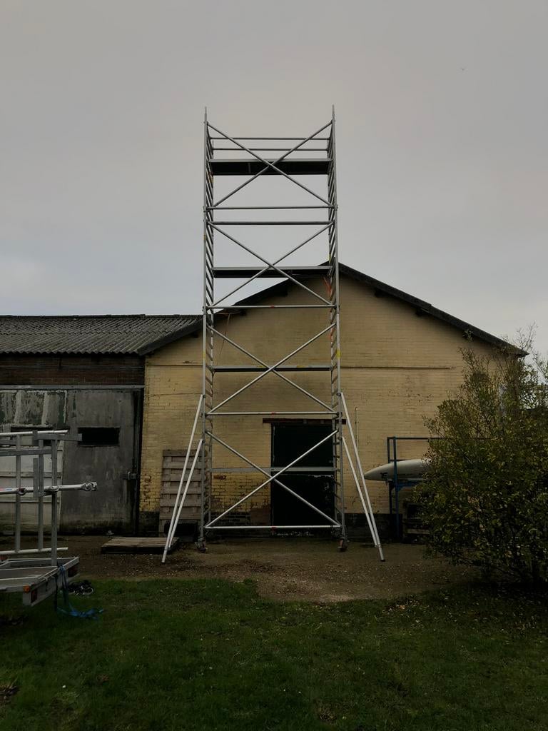 Rolsteiger te Huur, Doe-het-zelf en Verbouw, Steigers, Ophalen of Verzenden, Rolsteiger of Kamersteiger, 5 meter of hoger