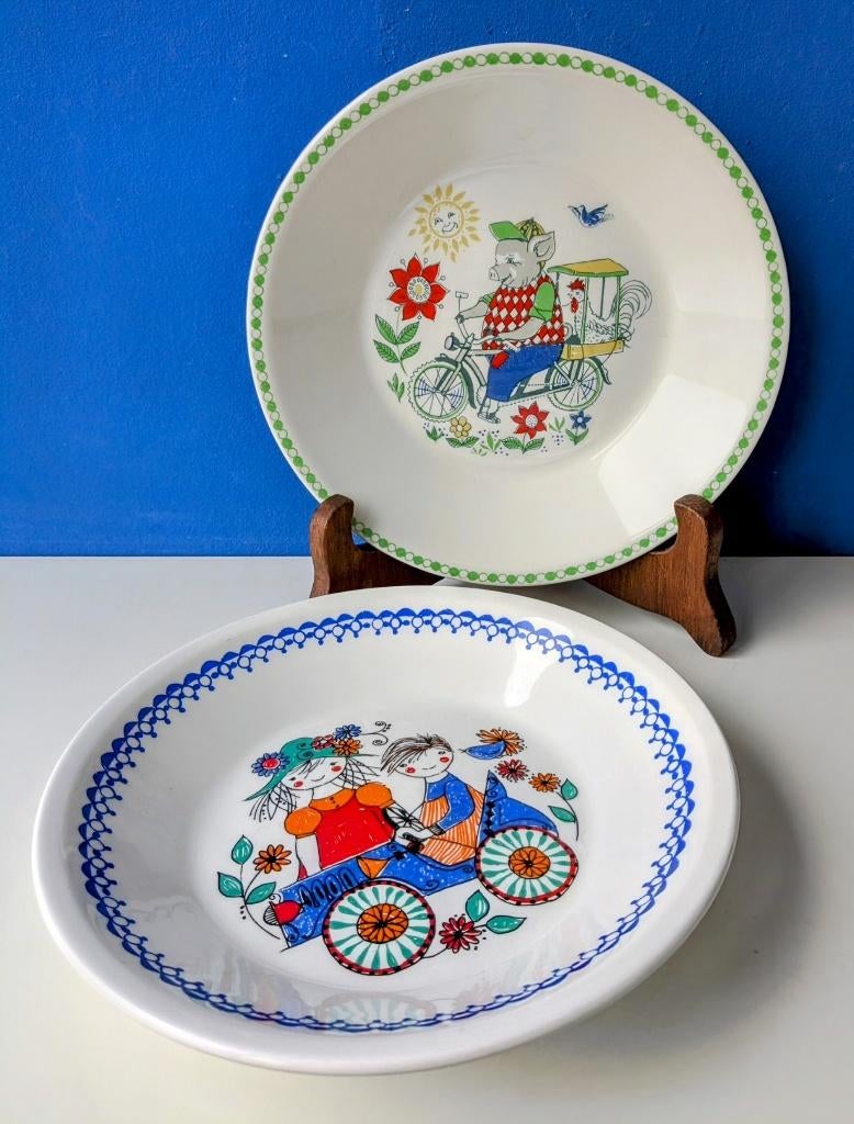 Vintage kinderbordjes bowls/Stavanger Figgjo Flint Norway, Gebruikt, Ophalen of Verzenden, Bord(en), Overige stijlen