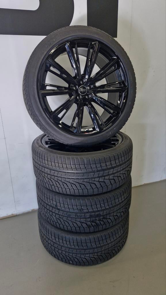 Audi Q8 23 inch winterbanden set 295/35/23, Auto-onderdelen, Banden en Velgen, Ophalen, Gebruikt, 295 mm, Banden en Velgen