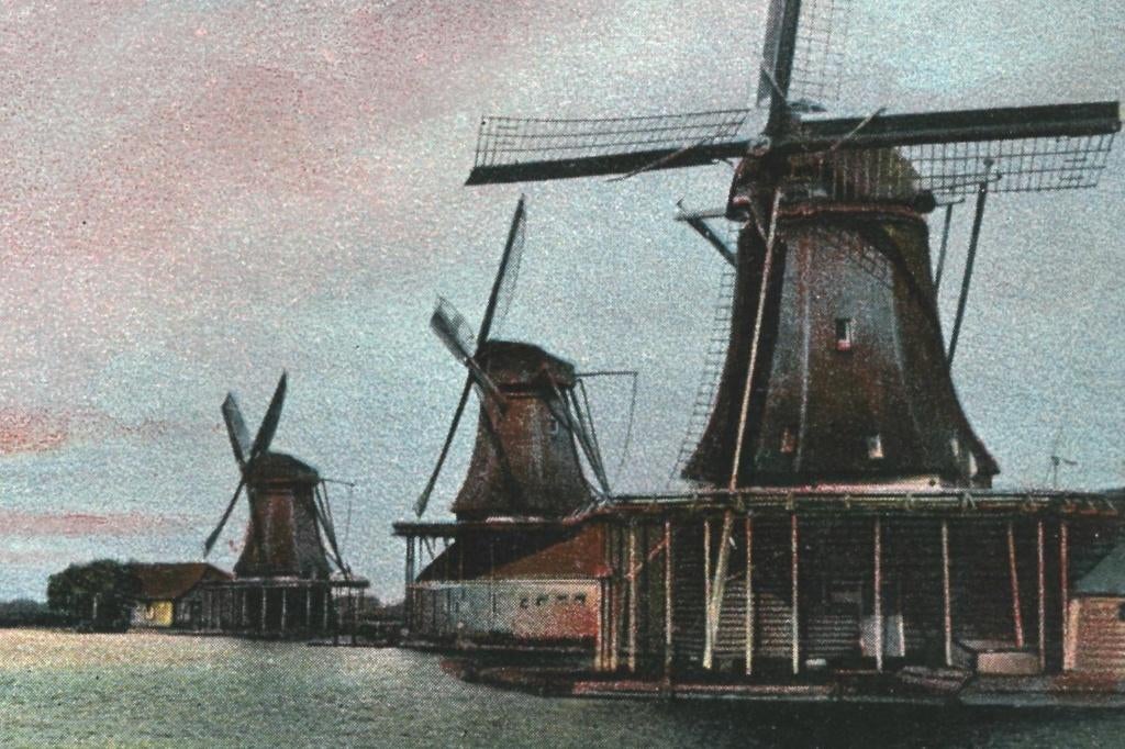 992039 Zaandam Molen Molens Nette oude kaart onbeschreven, Ophalen of Verzenden, 1920 tot 1940, Ongelopen, Noord-Holland