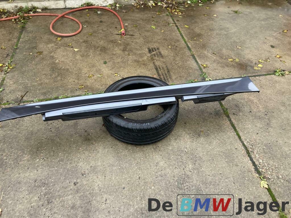 Sideskirt rechts graphite BMW 1-serie E87 51717147402, Gebruikt, Ophalen of Verzenden, BMW, BMW
