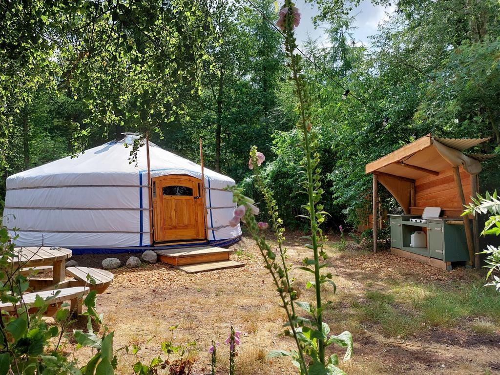 Overnacht in een Yurt t/m 6 personen, Sauna