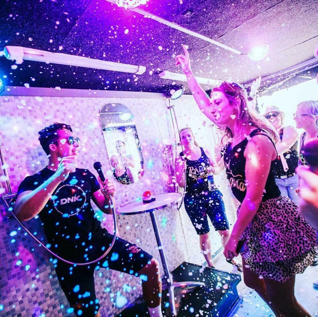 Foto 7 van Karaokeconcurrent - Karaoke verhuur en Mobiele concepten