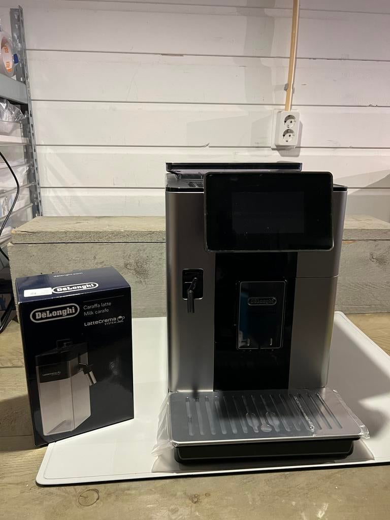 DeLonghi PrimaDonna Soul ECAM 610.55.SB - Volautomatische es, Witgoed en Apparatuur, Koffiezetapparaten, Koffiemachine, Ophalen of Verzenden