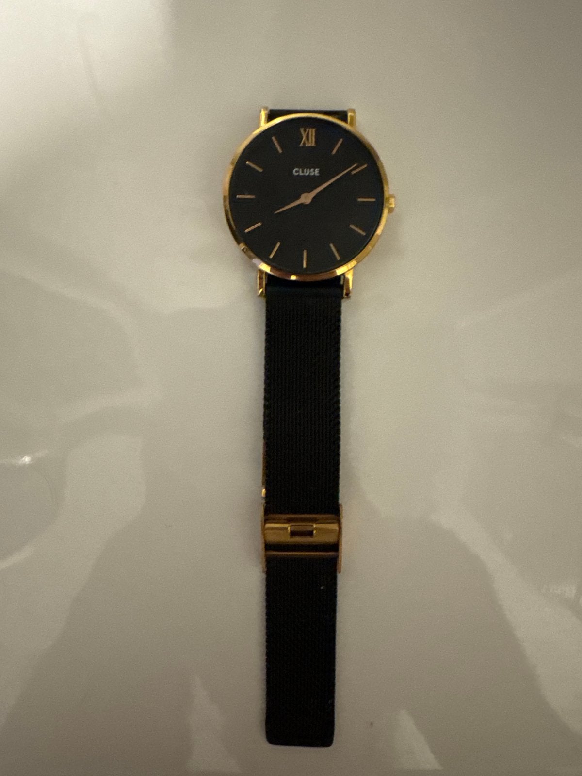 Cluse horloge zwart met goudkleurige accenten, Overige merken, Overige materialen, Polshorloge, Overige materialen