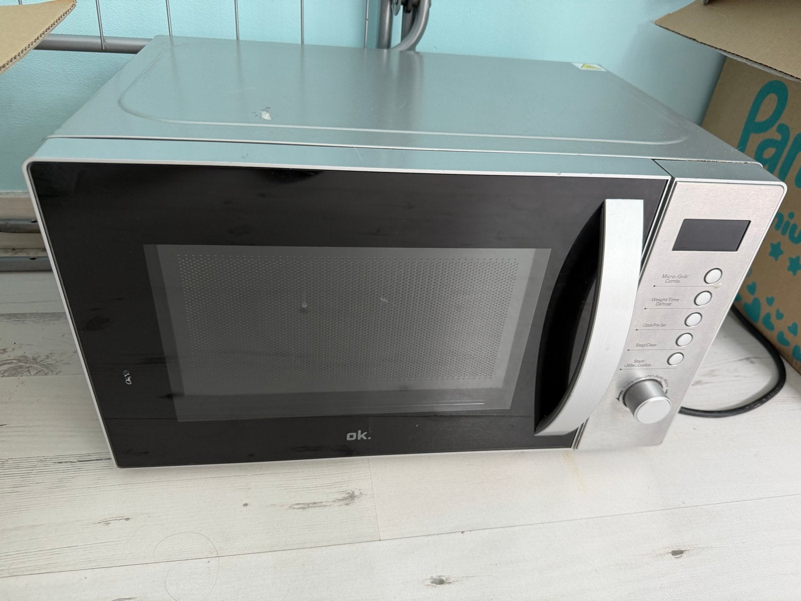 OK. Magnetron, Witgoed en Apparatuur, Magnetrons, Gebruikt, Vrijstaand, Magnetron, 45 tot 60 cm, Grill, Draaiplateau, Ophalen