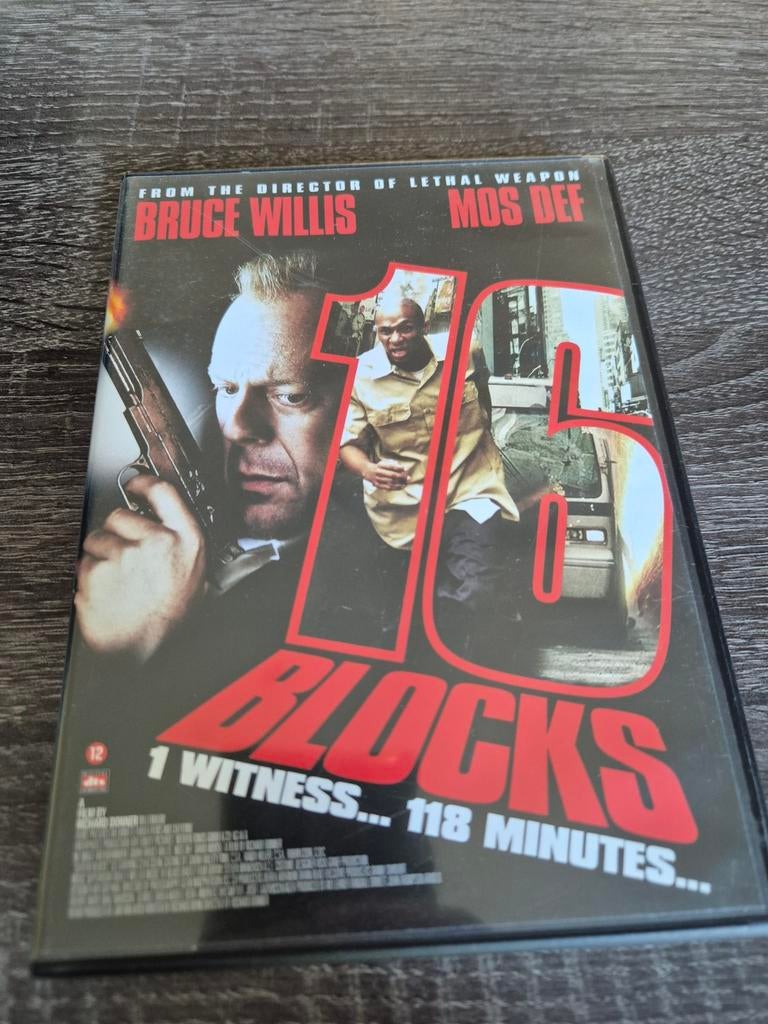 16 blocks, Alle leeftijden, Ophalen of Verzenden, Zo goed als nieuw