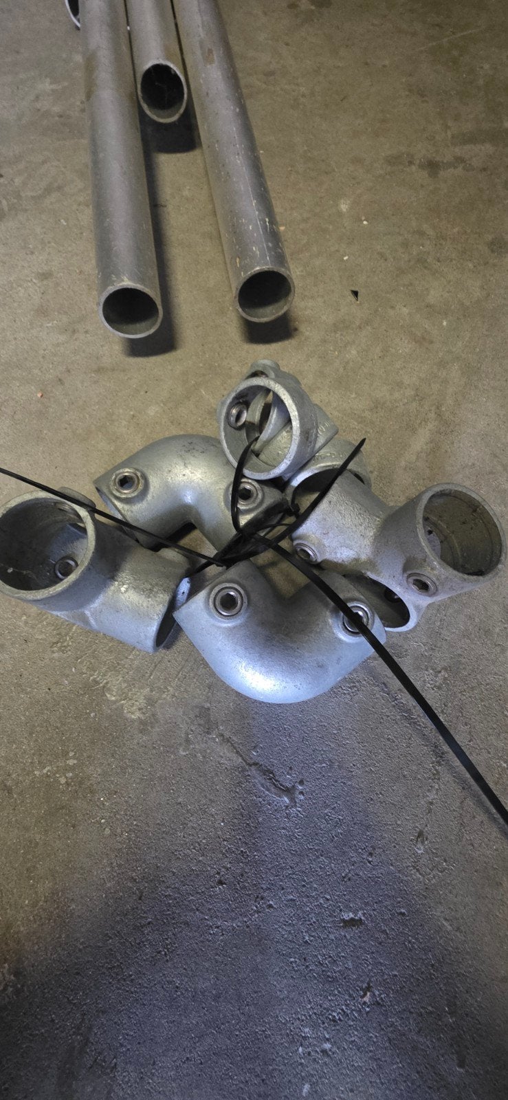 Stijgerbuis en koppelingen 48mm, Doe-het-zelf en Verbouw, Steigers, Zo goed als nieuw, Overige typen, Minder dan 2 meter, Ophalen of Verzenden