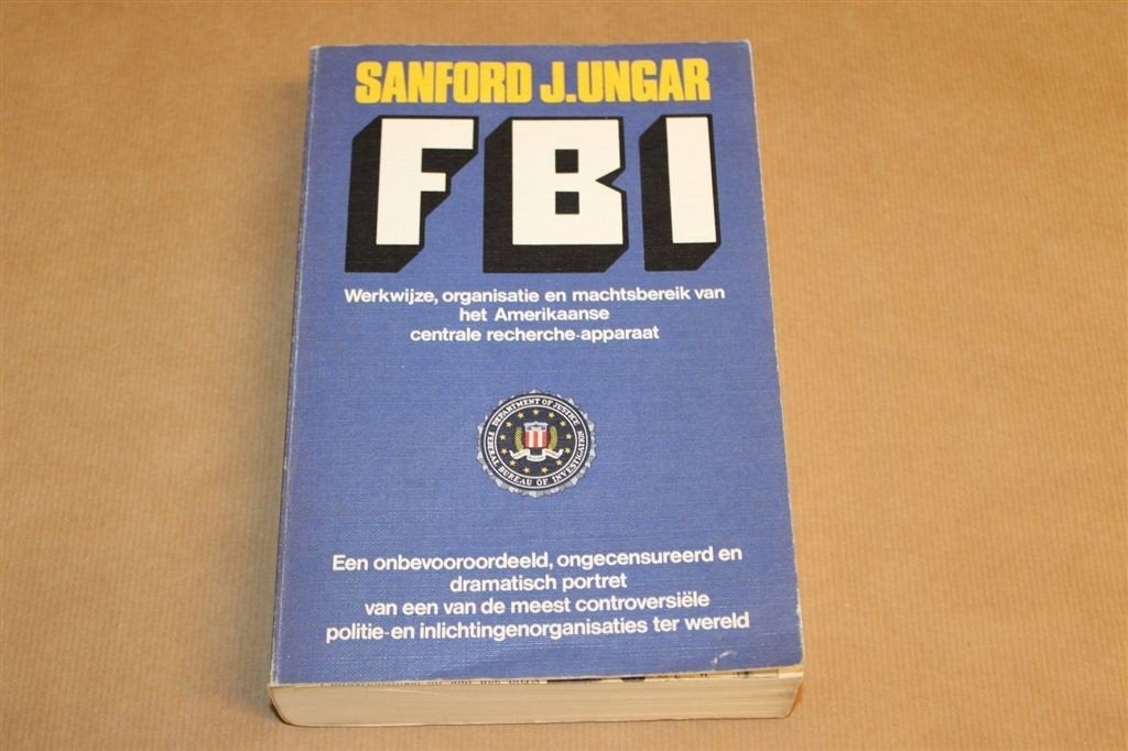 FBI — Werkwijze, Organisatie & Machtsbereik 1977, Ophalen of Verzenden, Gelezen, Nederland