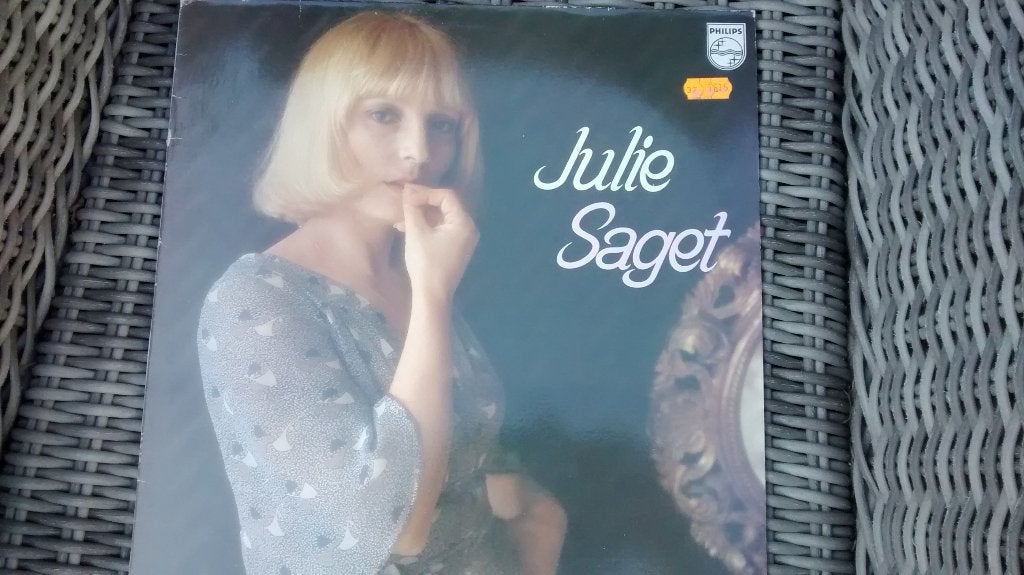 LP - Julie Saget - Julie Saget, Ophalen of Verzenden, Zo goed als nieuw, Pop, LP
