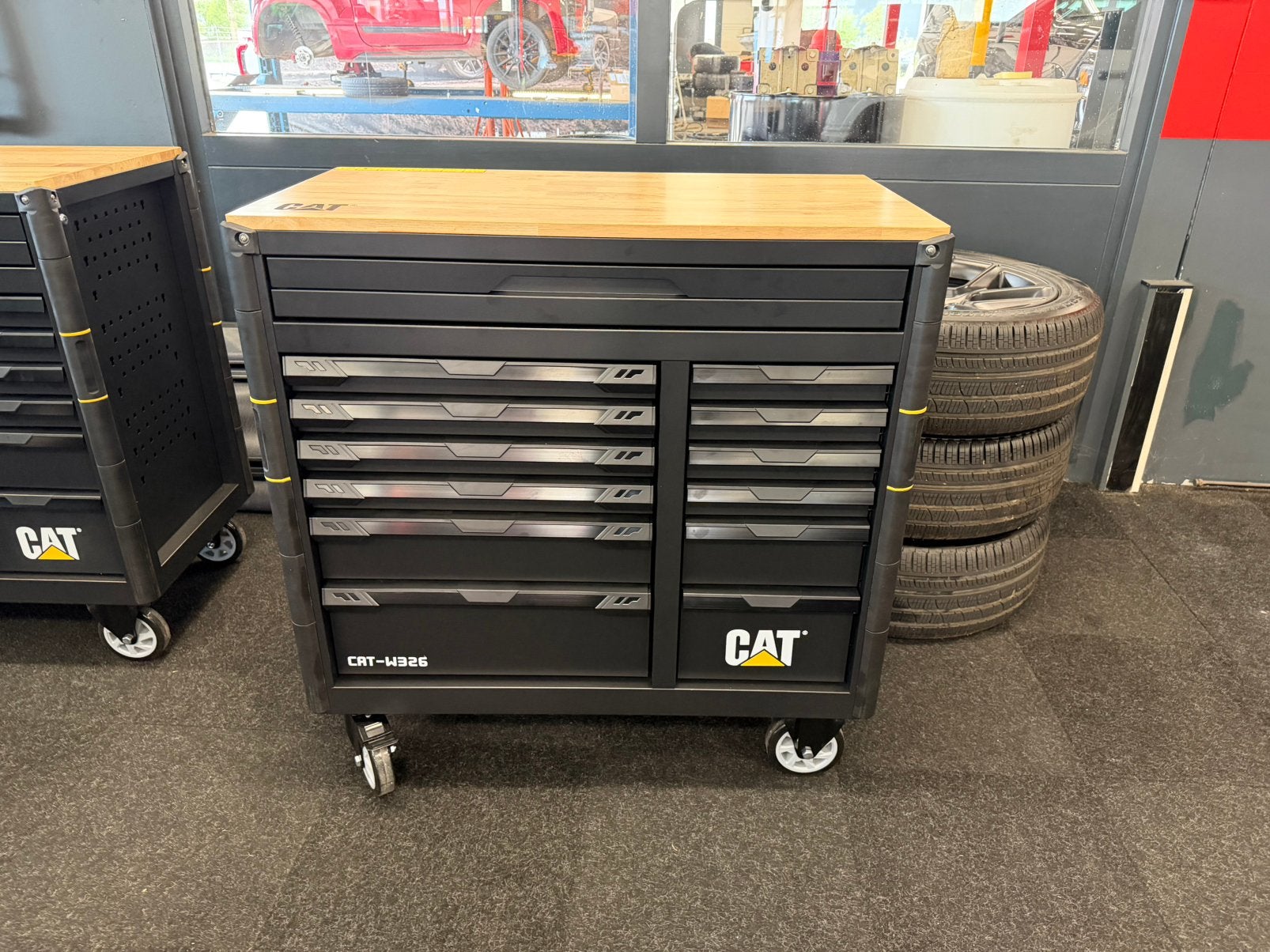 Caterpillar CAT-W326 gevulde gereedschapswagen nieuw, Ophalen, Gevuld, Zo goed als nieuw
