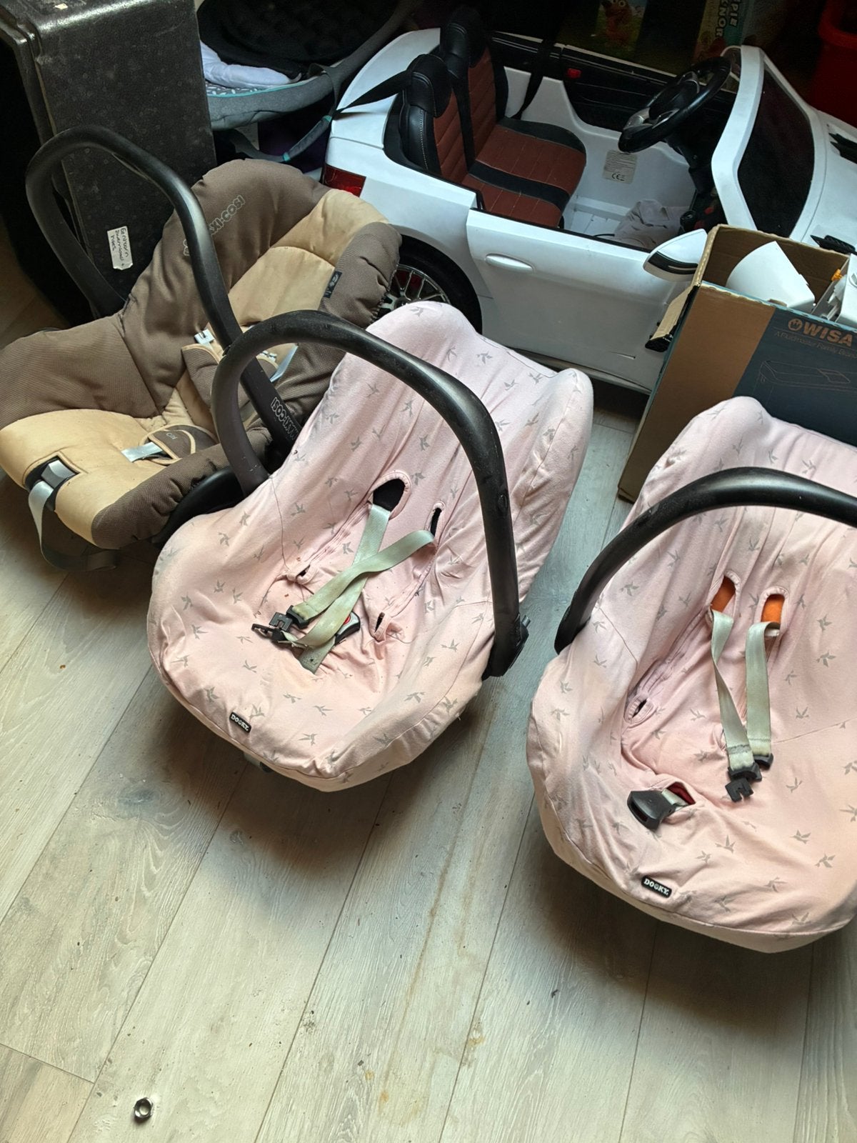 Maxi cosi, Ophalen of Verzenden, Zo goed als nieuw, Kleding