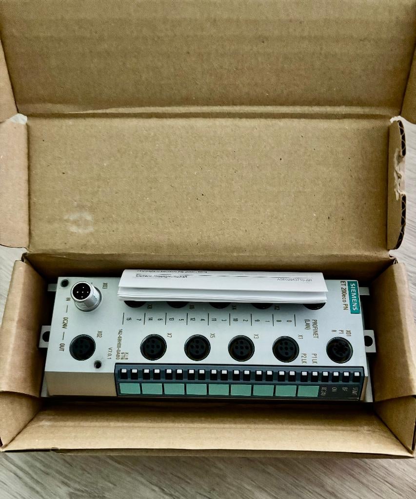 SIEMENS - Simatic - ET 200eco PN - 16DO - 6ES7142-6BH00-0AB0, Hobby en Vrije tijd, Www.siemens.com, Www.siemens.com, Ophalen of Verzenden