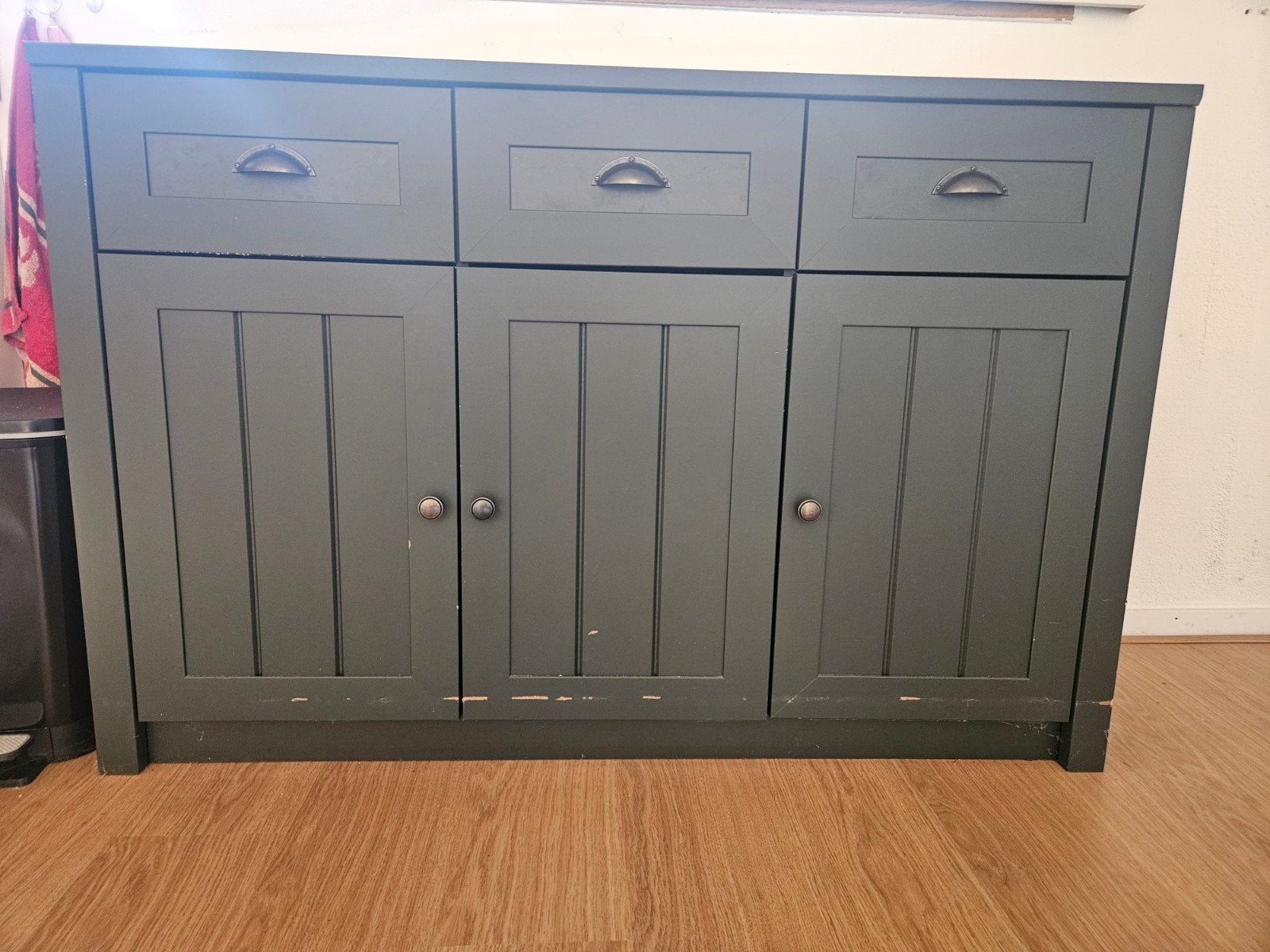 Donkergroen dressoir met lades en deuren, Ophalen, Gebruikt, Landelijk, Modern, 25 tot 50 cm