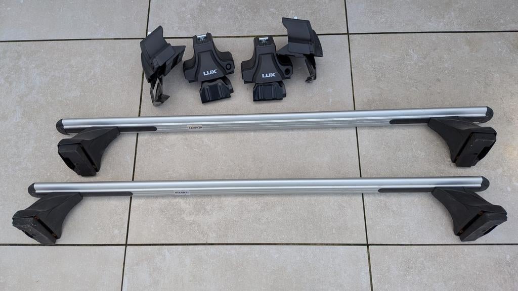 Dakdragers voor Kia Ceed (2016) + adapter Kia Rio, Auto diversen, Dakdragers, Ophalen of Verzenden, Gebruikt