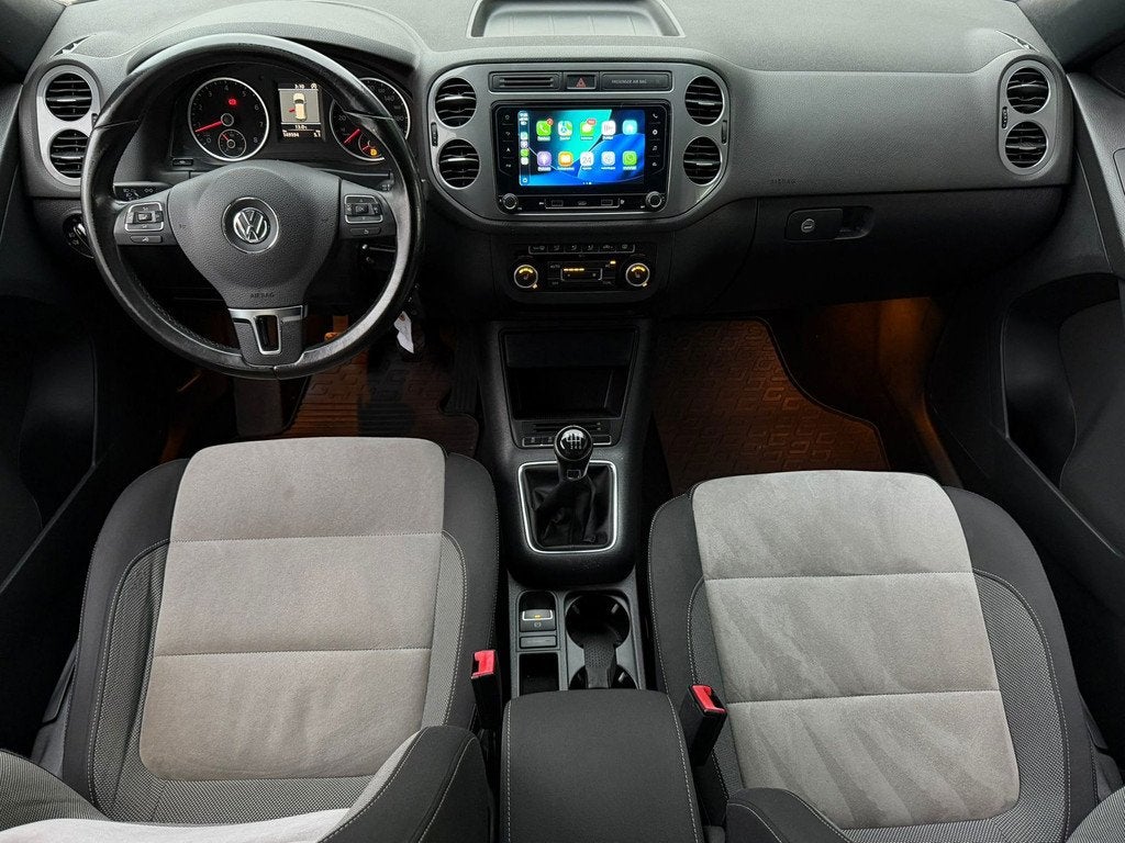 Volkswagen Tiguan 1.4 TSI Comfort&Design|led|apple carplay|n, Auto's, Voorwielaandrijving, Gebruikt, 4 cilinders, Bruin