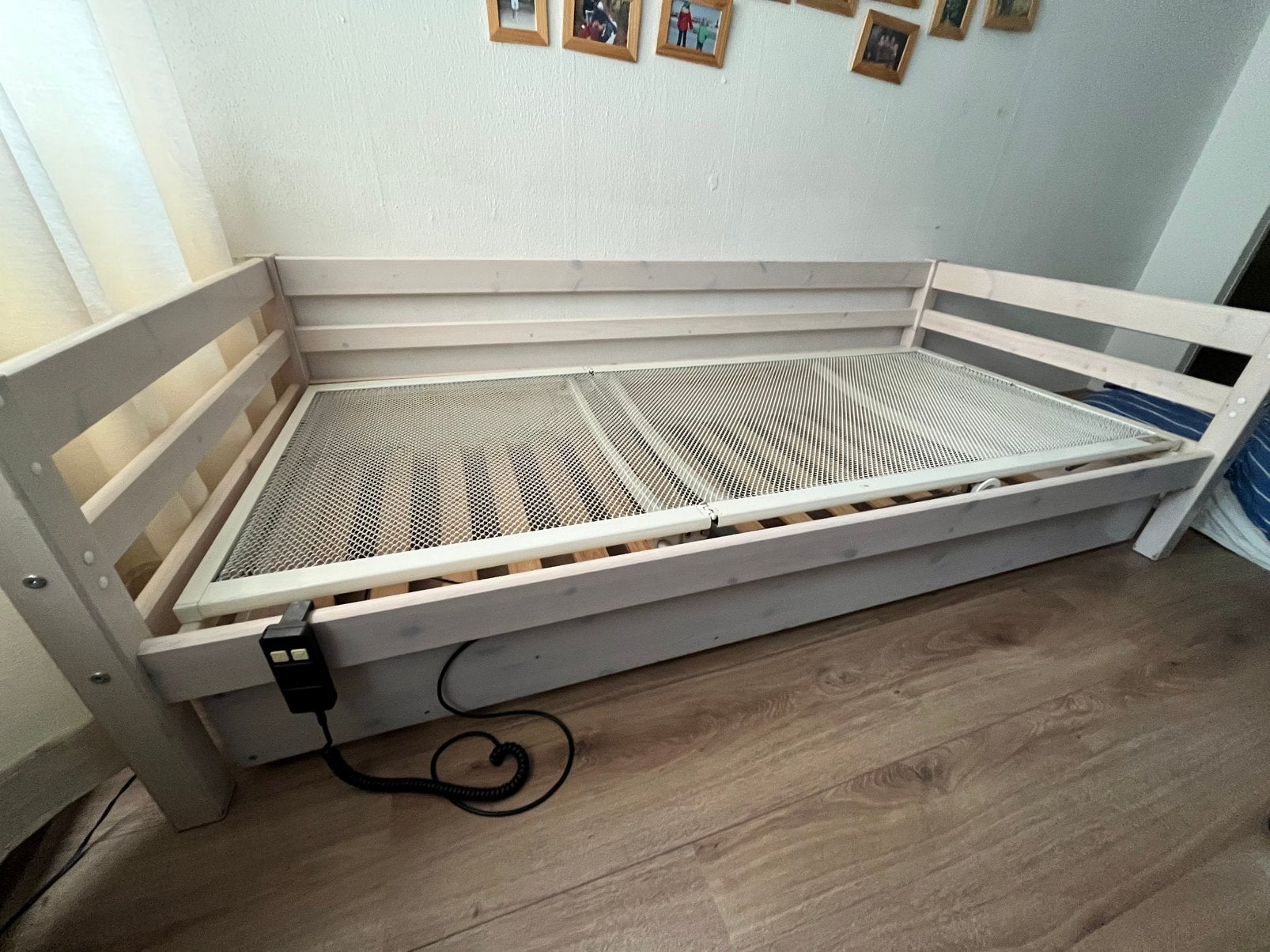 Robuust eenpersoons bed Flexa + lattenbodem +onderbed 90x200, Ophalen, Verstelbaar, 90 cm, Eenpersoons