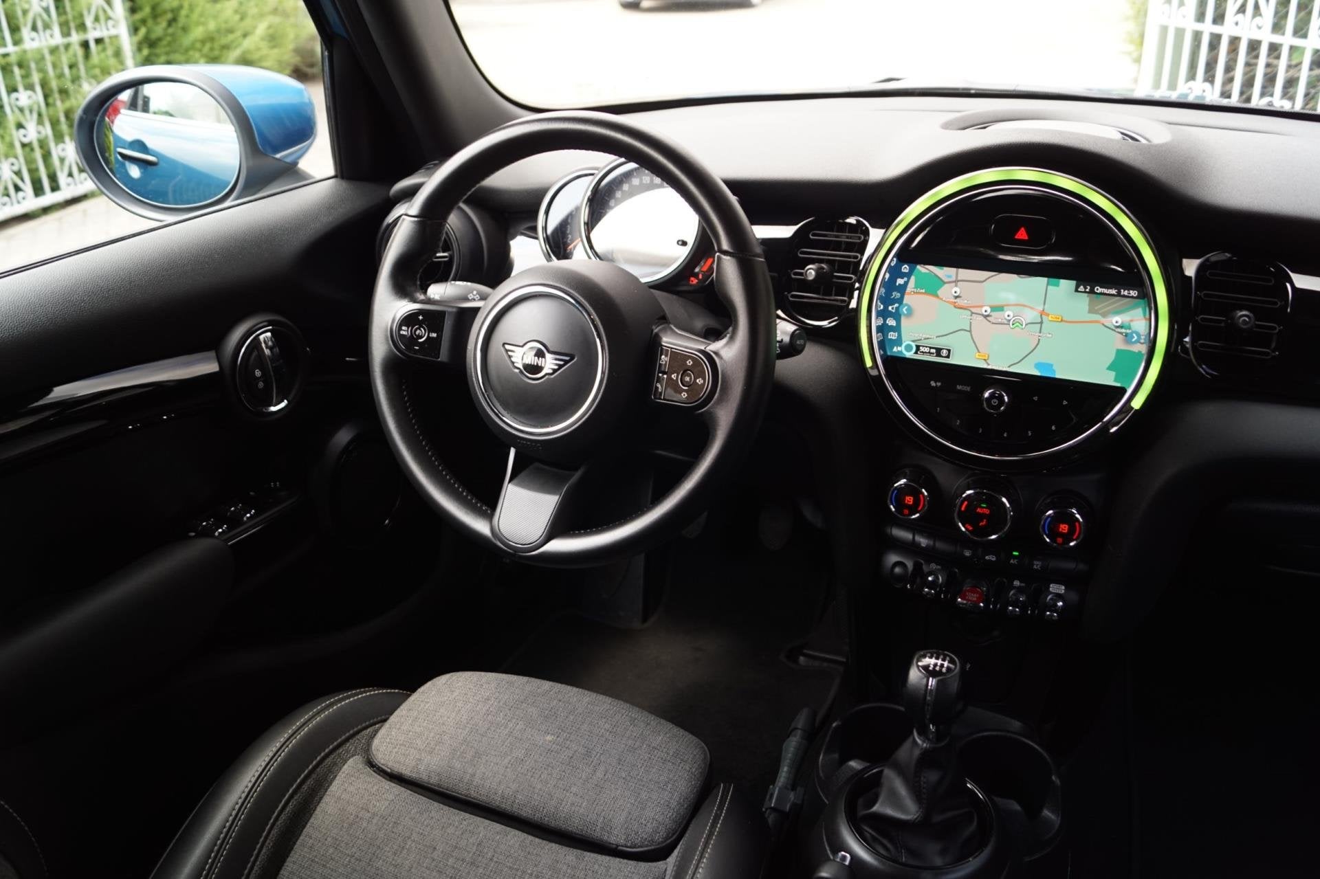 Mini Mini 1.5 One Business Edition Half Leder/Stof Sportst N, Voorwielaandrijving, Dealer onderhouden, Gebruikt, Blauw