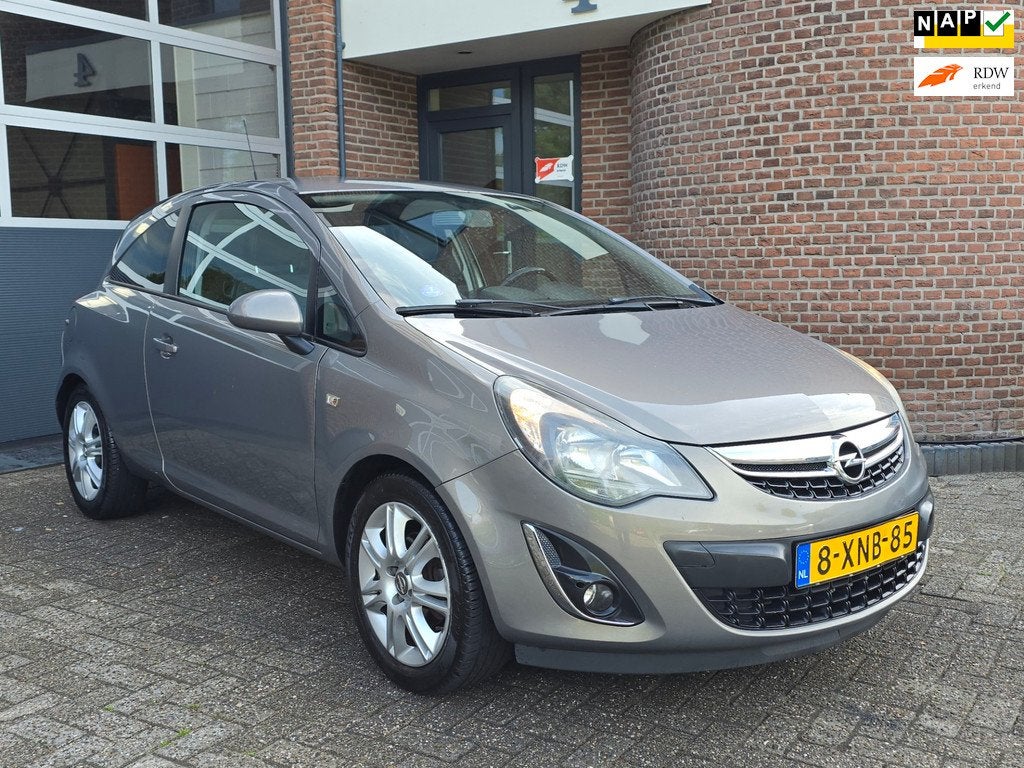 Opel Corsa 1.2-16V BlitZ Apk |Airco |Cruise, Auto's, Opel, Bedrijf, Te koop, Corsa, ABS, Airbags, Airconditioning, Automatische klimaatregeling