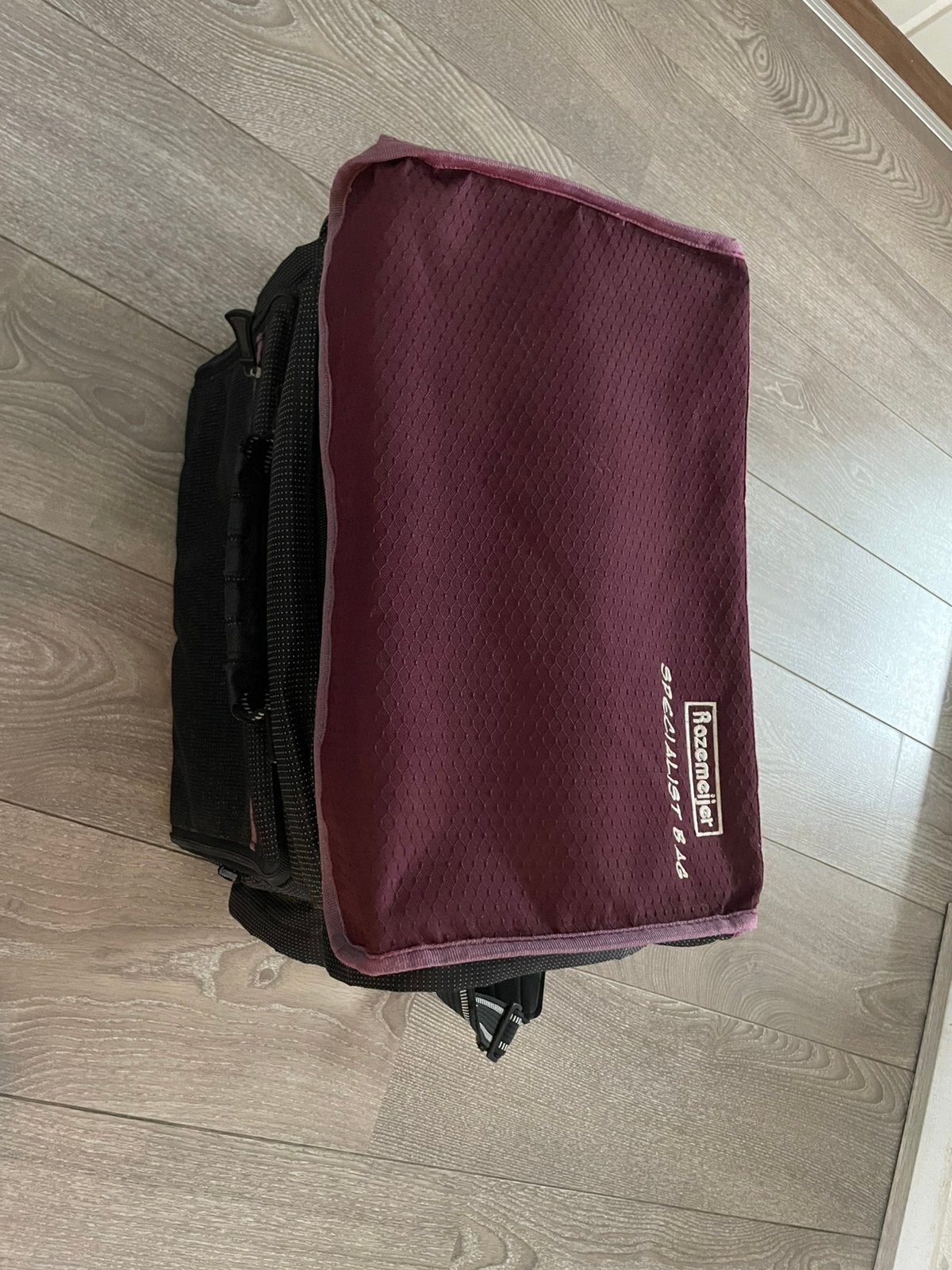 Rozemeijer specialist bag , tackle tas , roofvis tas, Watersport en Boten, Hengelsport | Roofvissen, Ophalen of Verzenden, Gebruikt