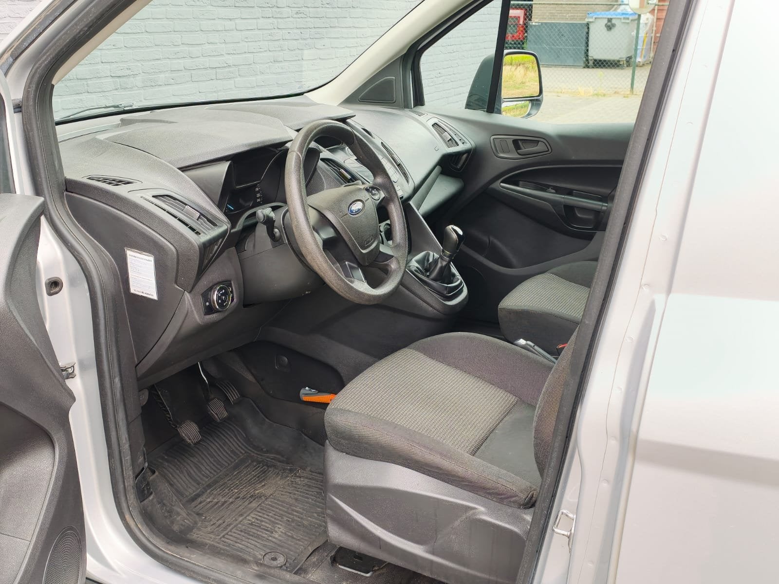 Ford Transit Connect 1.5TDCI Euro 6 Imperiaal Trekhaak Airco, Voorwielaandrijving, Dealer onderhouden, Stof, Gebruikt