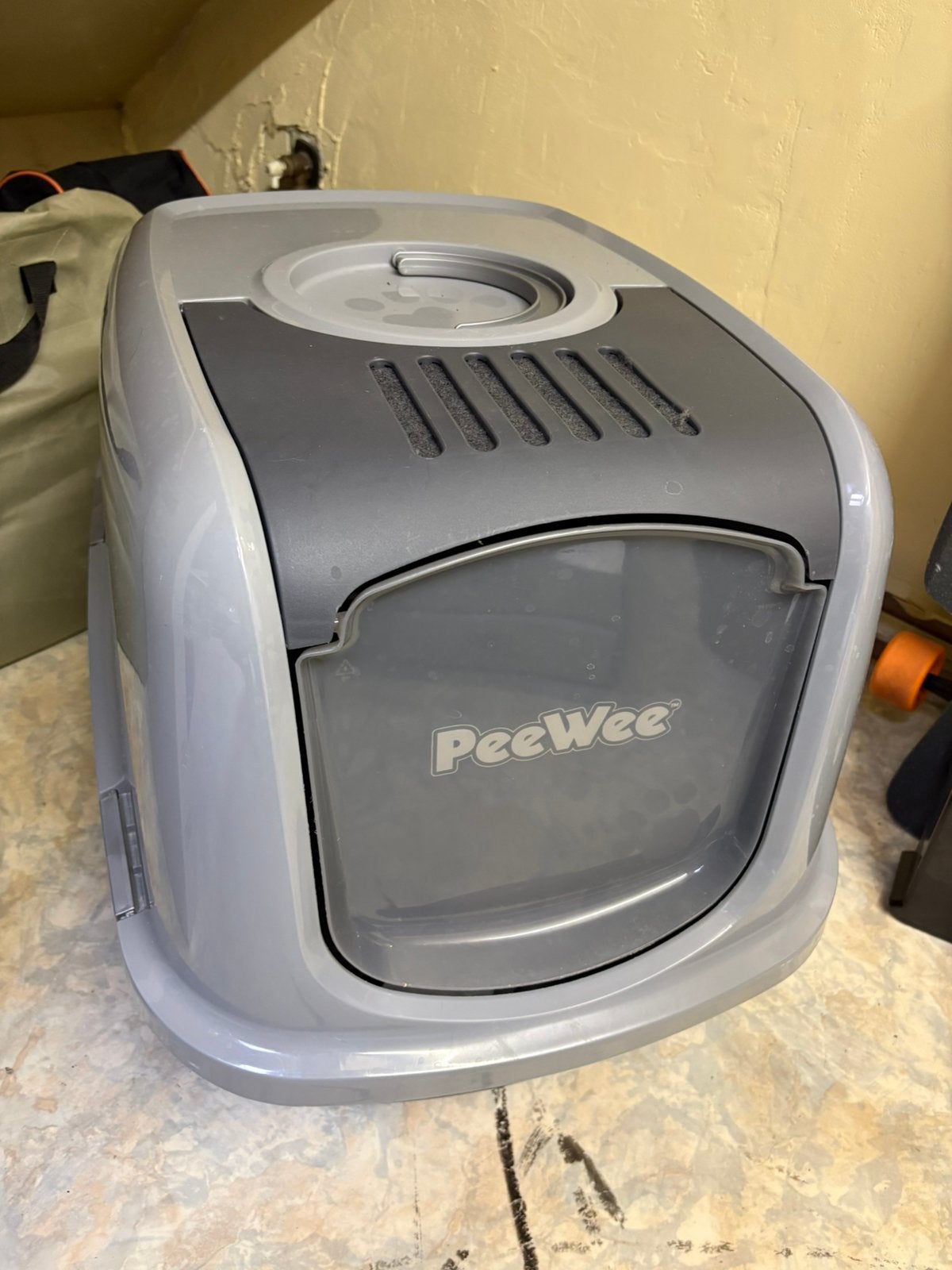 Peewee ecodome XL kattenbak, Ophalen, Gebruikt, Gesloten
