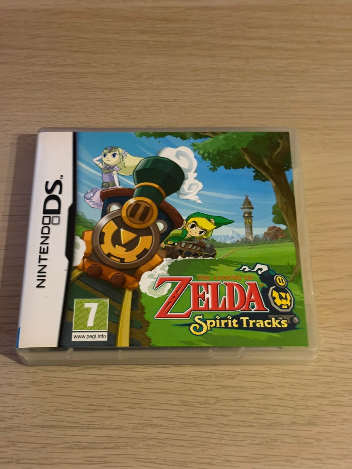 Zelda Spirit Tracks - Nintendo DS, Spelcomputers en Games, Ophalen of Verzenden, Zo goed als nieuw