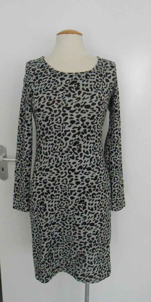 Ivy Beau grijs/zwarte jurk met panterprint mt 36, Kleding | Dames, Ophalen of Verzenden, Zo goed als nieuw, Knielengte, Ivy Beau