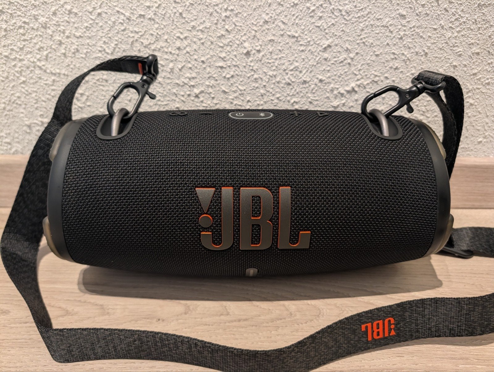 JBL Xtreme 3 Bluetooth Speaker incl. lader en draagband, Ophalen, JBL, Overige typen, Zo goed als nieuw