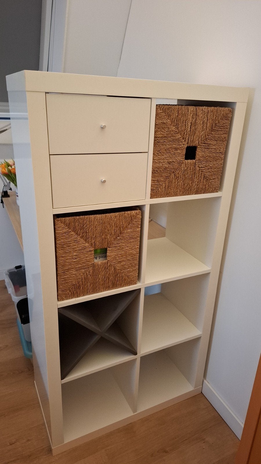 IKEA KALLAX 4x2 wit met lades + 2 rieten manden en wijnrek, Ophalen, Gebruikt