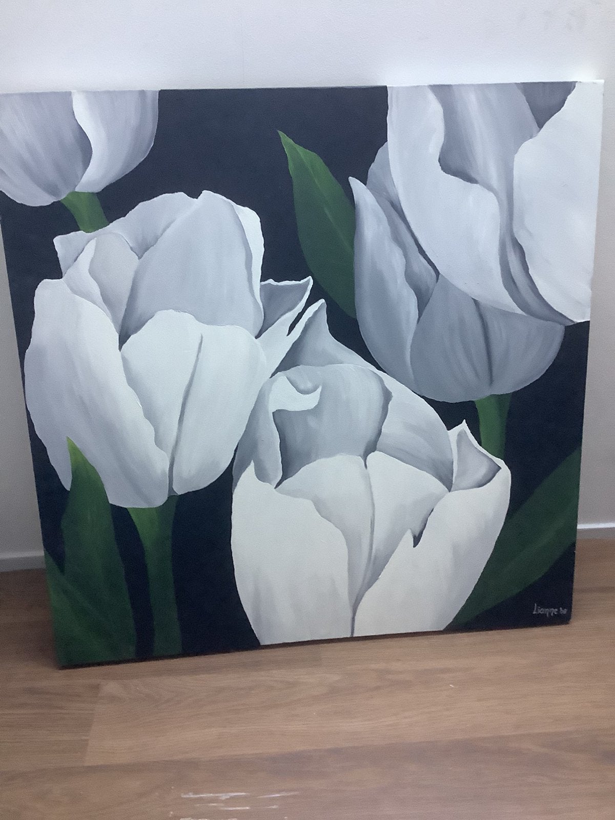 Mooie witte tulpen op zwarte achtergrond, Ophalen, Zo goed als nieuw, 75 tot 100 cm, Schilderij