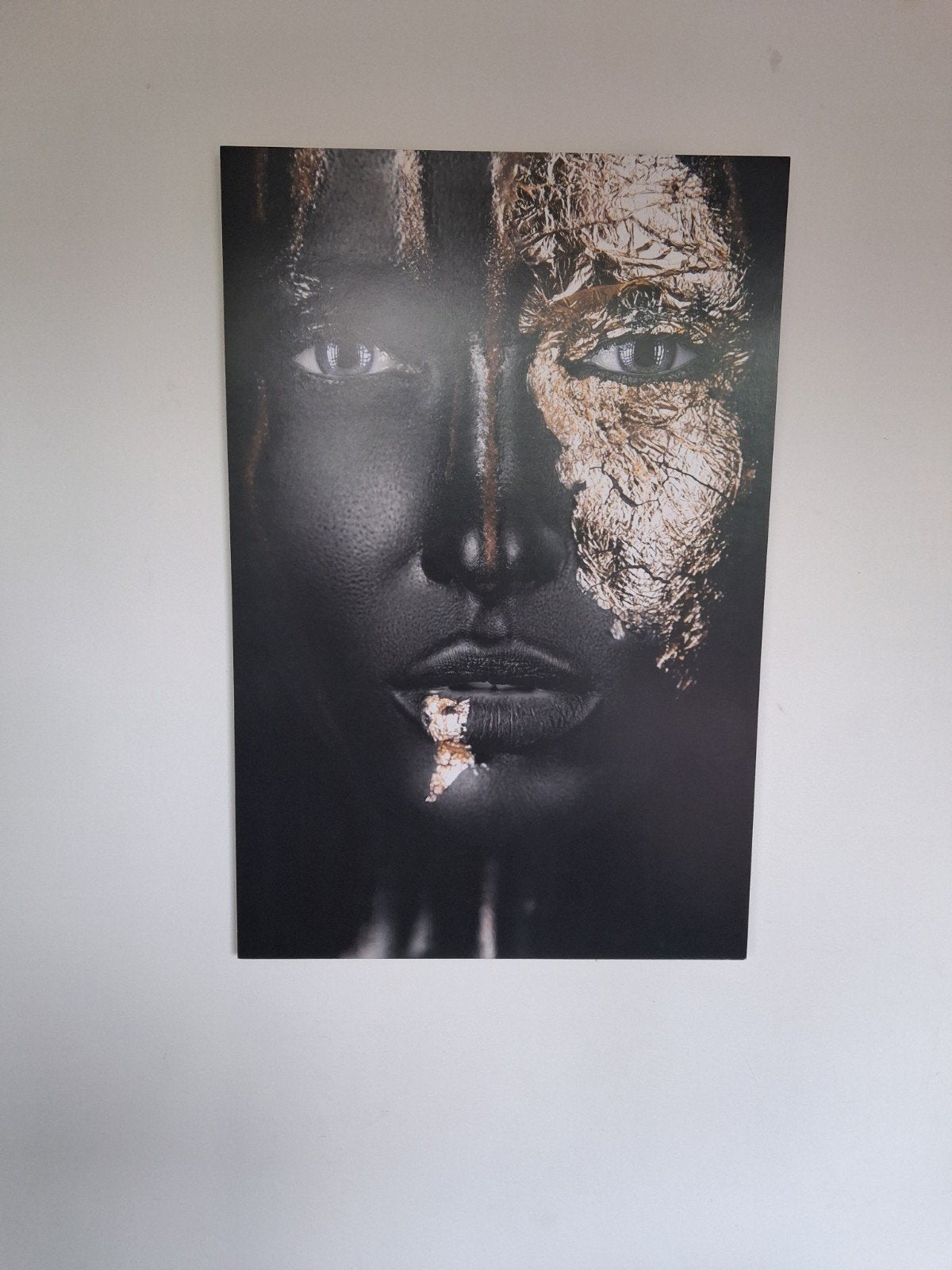 Modern Portret met Gouden Accent  Schilderij, Ophalen, Hout, Op houten frame, Print