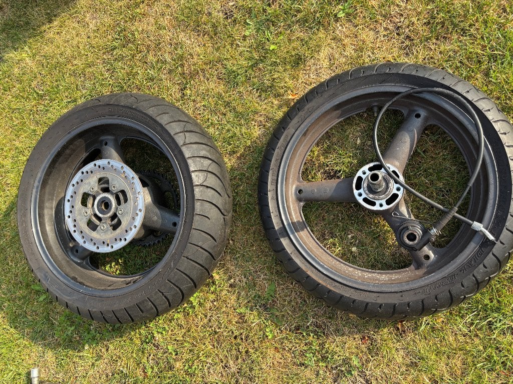 Motor wielen, Ophalen, Gebruikt
