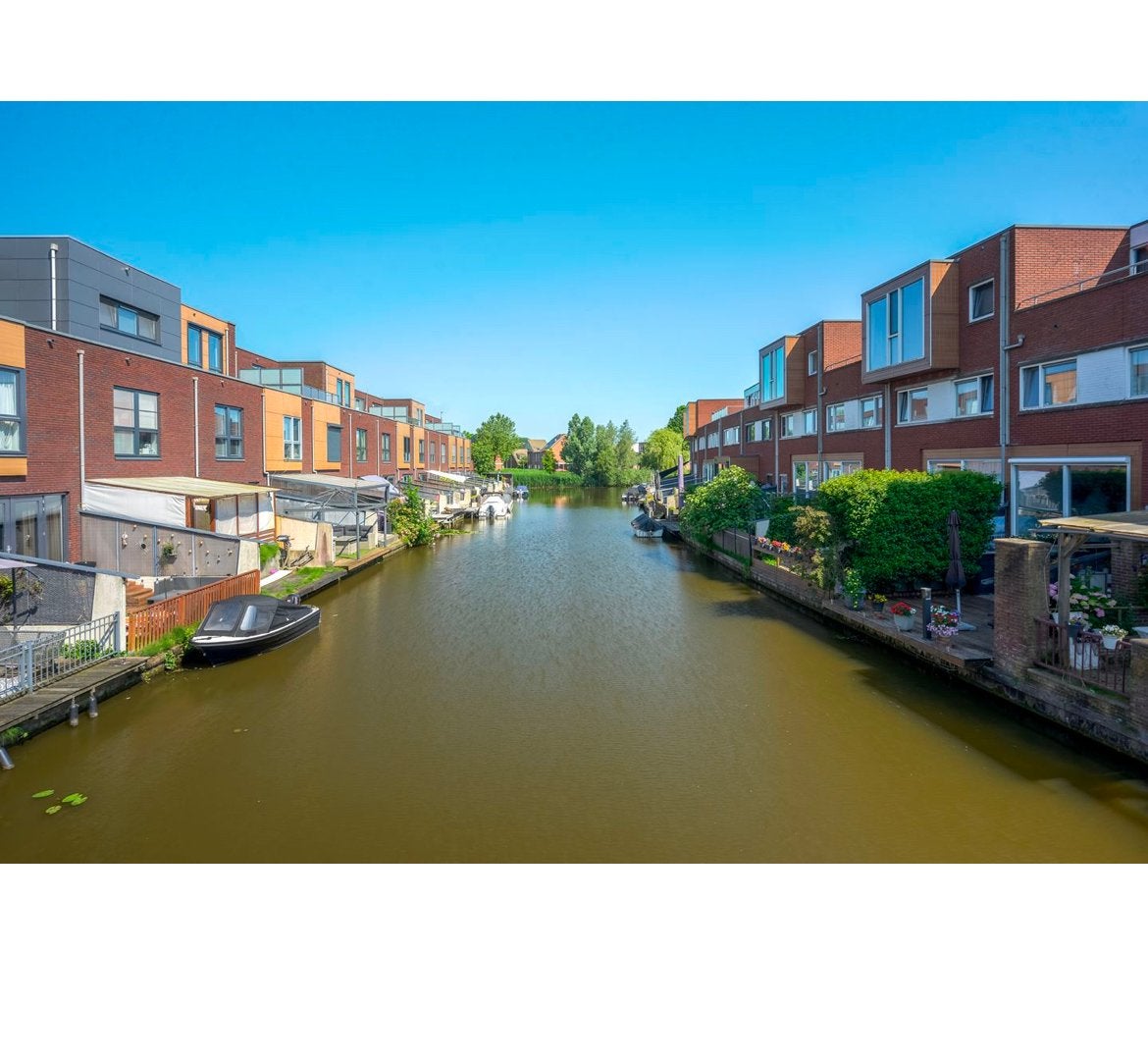 1 room to rent / 1 kamer te huur.  Almere Buiten, Almere