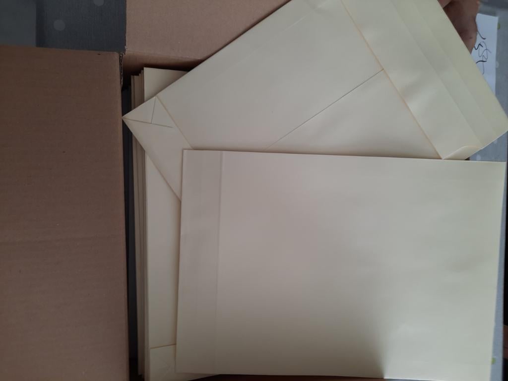 Monster enveloppen 229 x 324 x 38 mm zelfklevend, Ophalen of Verzenden