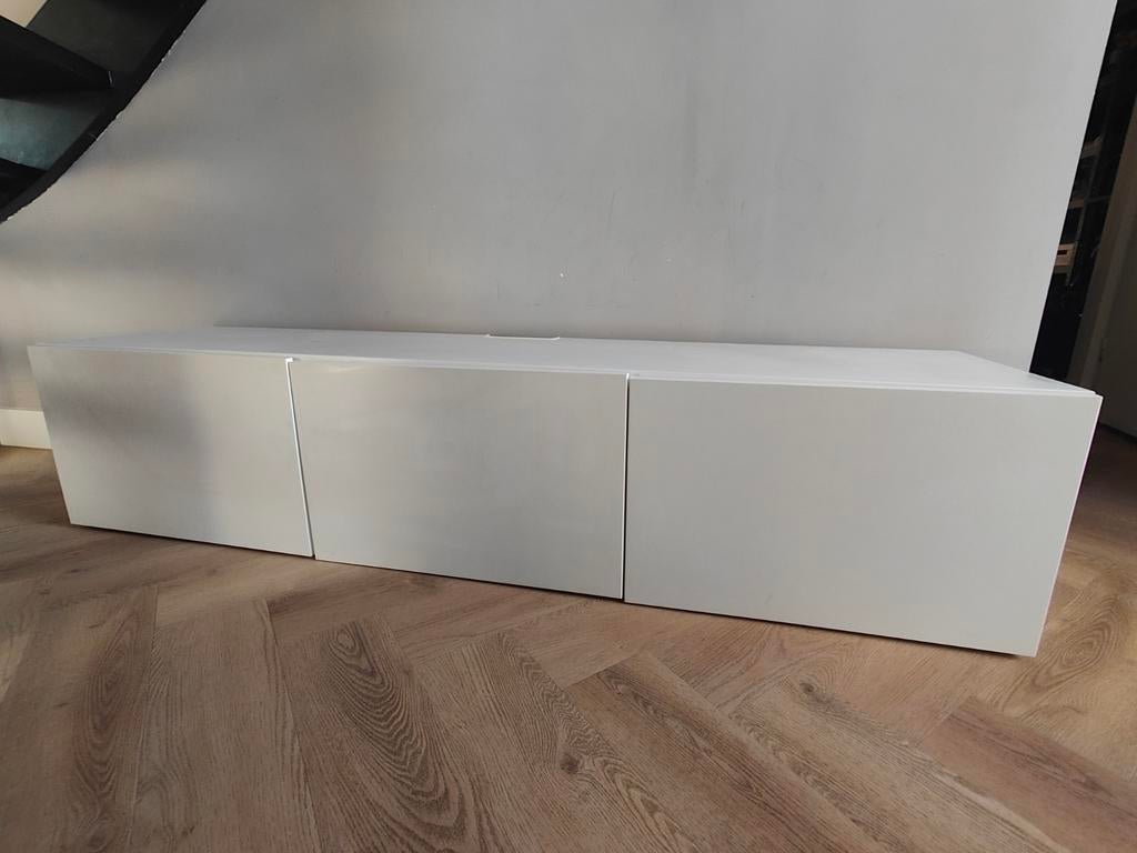 Ikea besta tv meubel wit hoogglans, Ophalen, 150 tot 200 cm, Zo goed als nieuw, Minder dan 100 cm