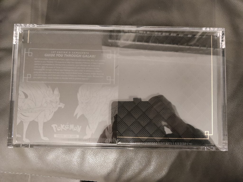 Zacian zamenta UPC, Ophalen of Verzenden, Zo goed als nieuw, Boosterbox