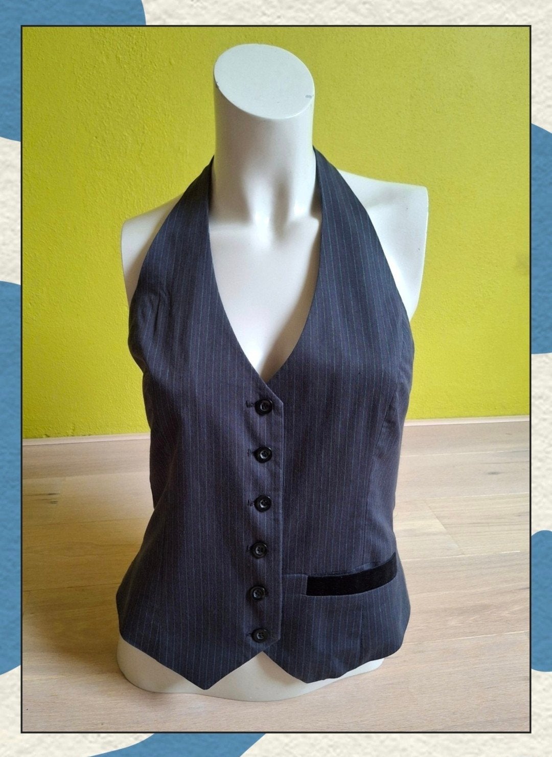 ONLY. Nieuw mooi haltergilet. Mt 36, Verzenden, Nieuw, Maat 36 (S), Rood