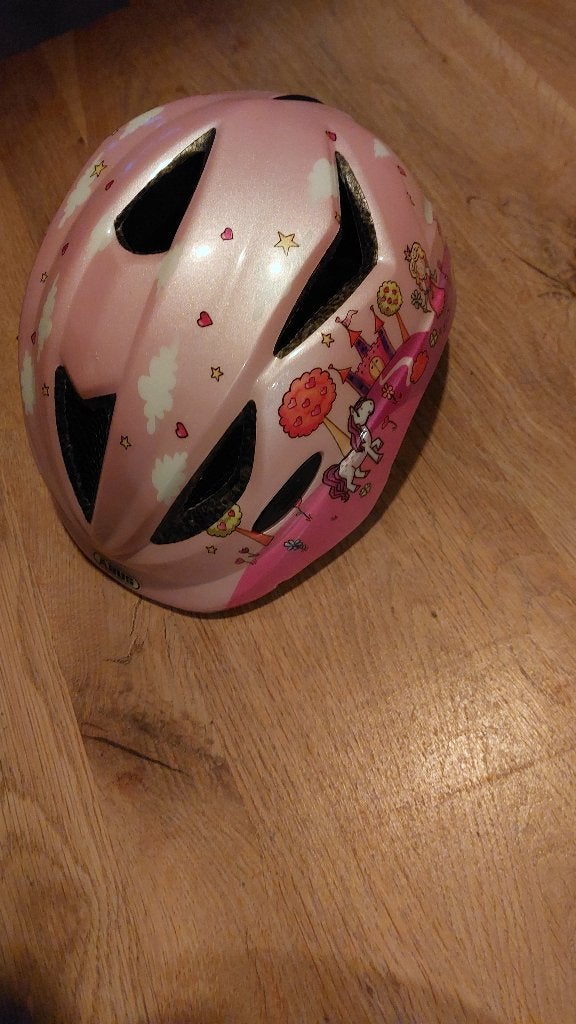 Fietshelm kind abus, Meisje, Overige maten, Ophalen of Verzenden, Zo goed als nieuw