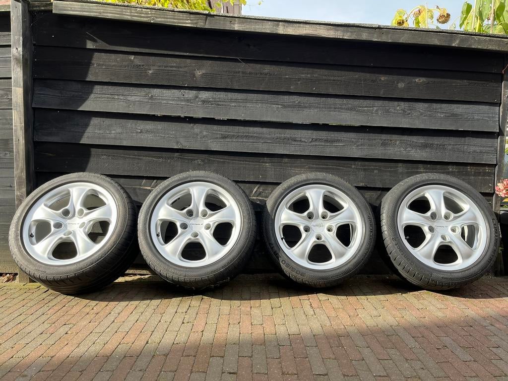 Porsche 911 Carrera4 Velgenset, Ophalen, Gebruikt, 17 inch, Zomerbanden