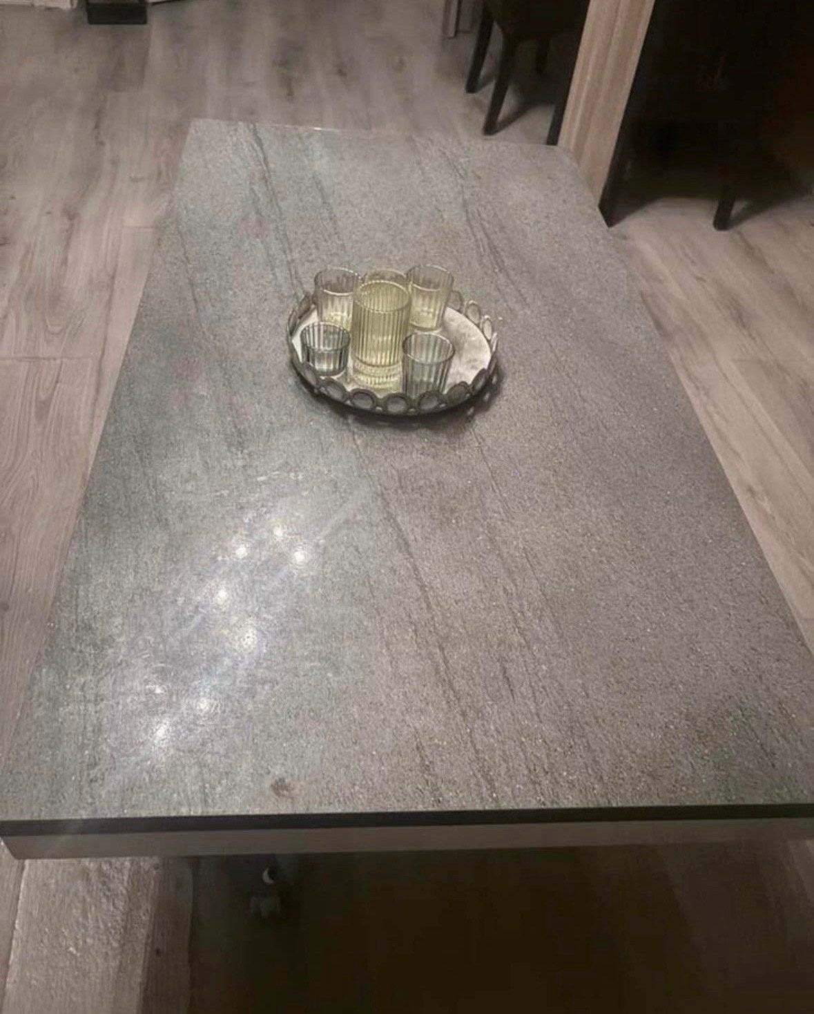 Marmerlook salontafel, Ophalen, 100 tot 150 cm, 50 tot 100 cm, Zo goed als nieuw