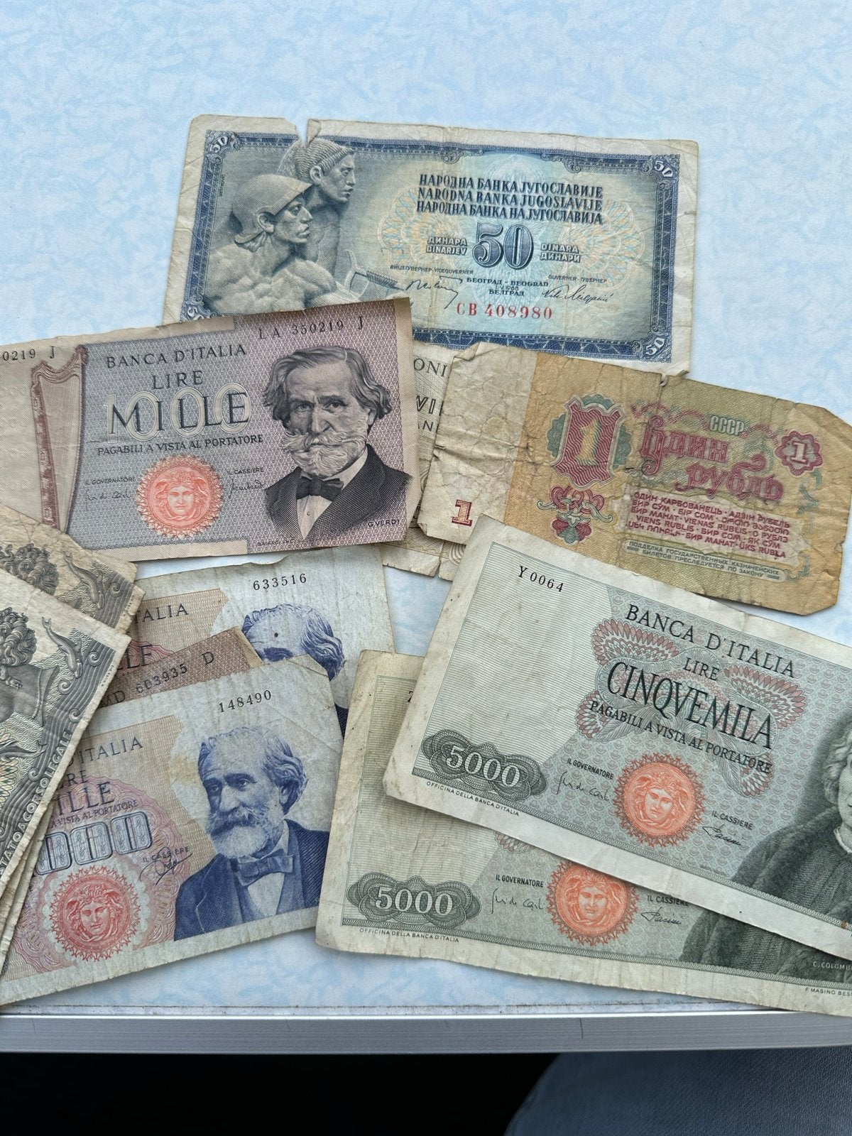 Collectie oude bankbiljetten uit diverse landen, Postzegels en Munten, Bankbiljetten | Europa | Eurobiljetten, Ophalen, Overige landen