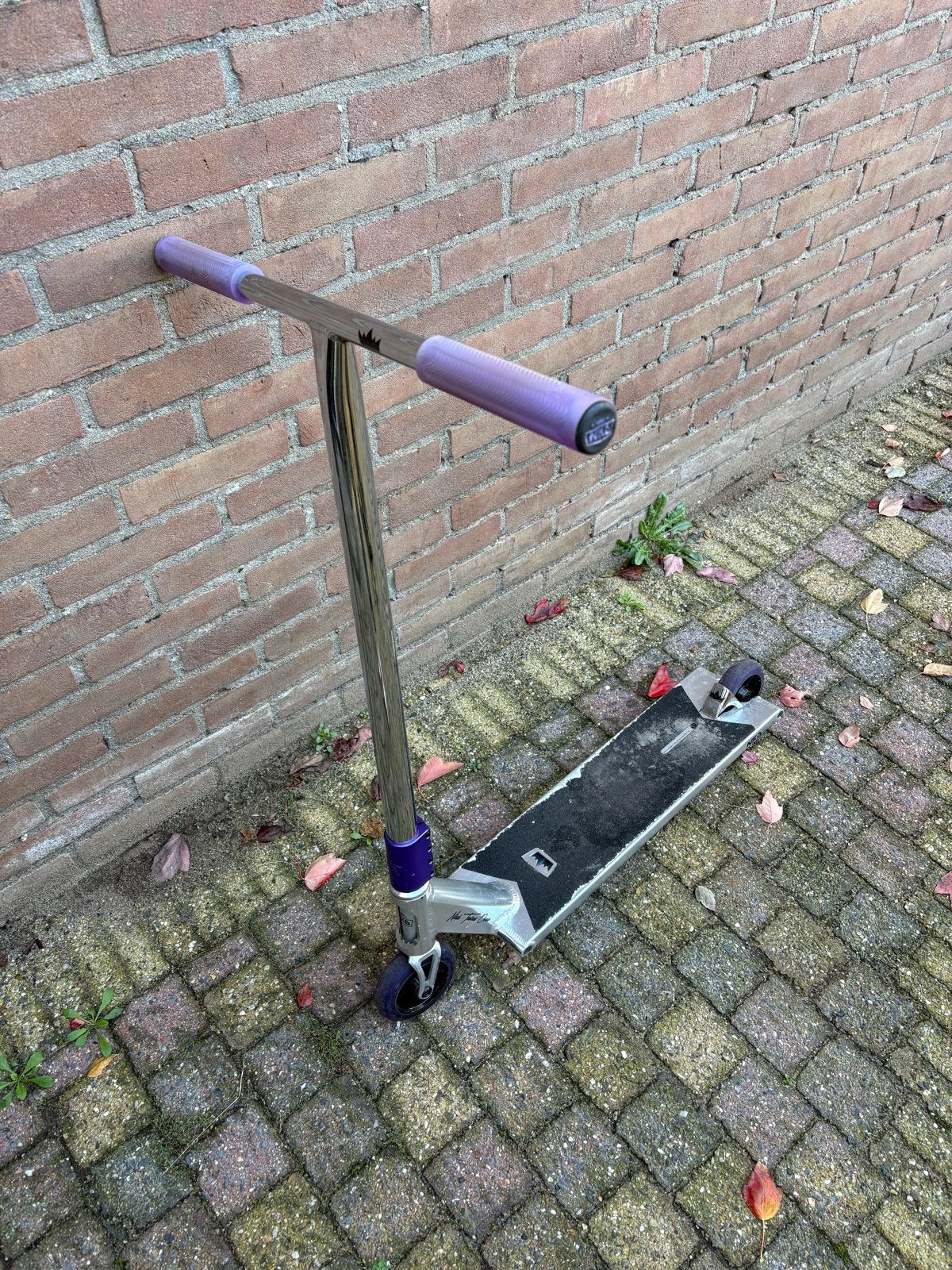 NKD Mono Stuntstep - Goede staat, 90cm hoog, Fietsen en Brommers, Ophalen, Gebruikt, Overige typen
