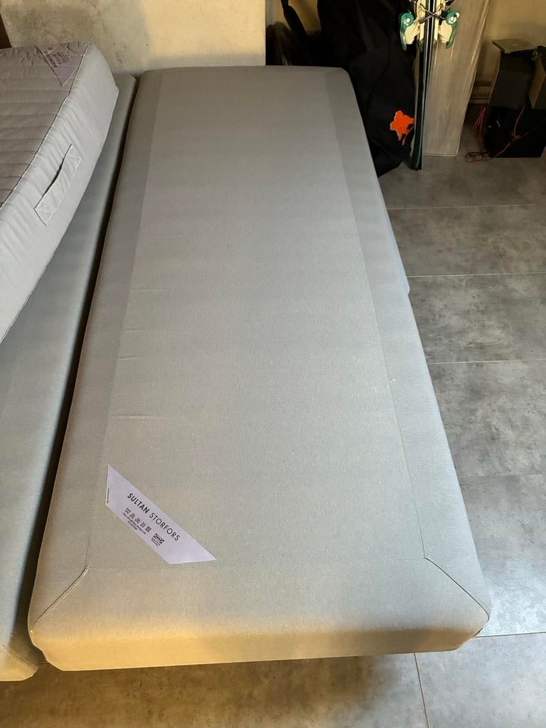 Ikea Sultan Storfors hocker en 2-persoons matras, Huis en Inrichting, Slaapkamer | Matrassen en Bedbodems, Ophalen, Gebruikt, 90 cm