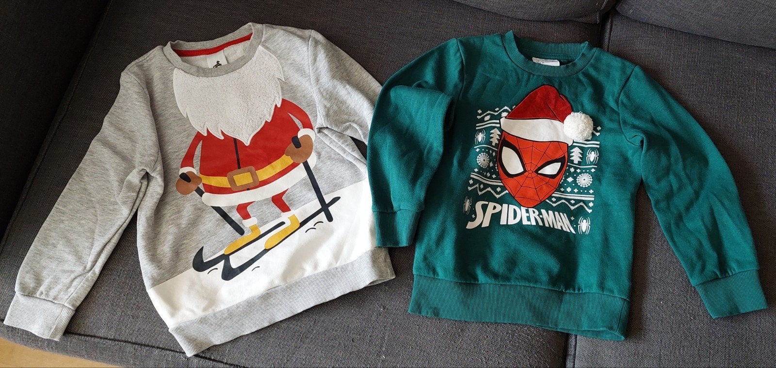 2 Kersttruien: Spiderman & Kerstman (maat 116), Gebruikt, Marvel, Palomino, Trui of Vest, Ophalen of Verzenden